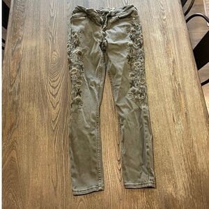 Seven7 Skinny Jeans Mid Rise Floral Embroidered Stretch Denim Dusty Olive Size 6